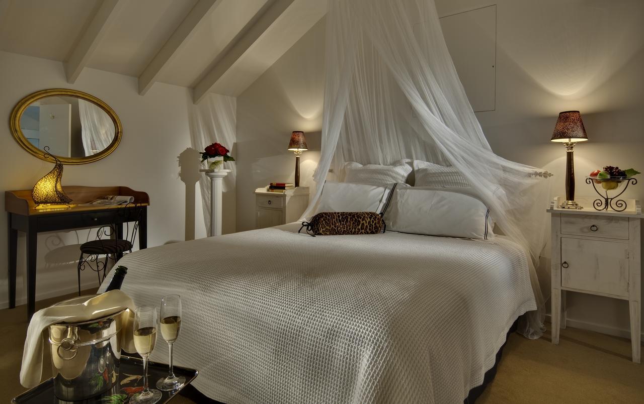 The Peppertree Luxury Accommodation Бленем Номер фото